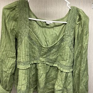 American Eagle green long sleeve top, size Small